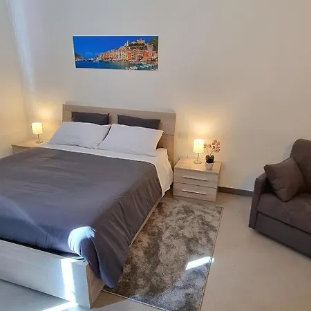 Byron Guest house 3*